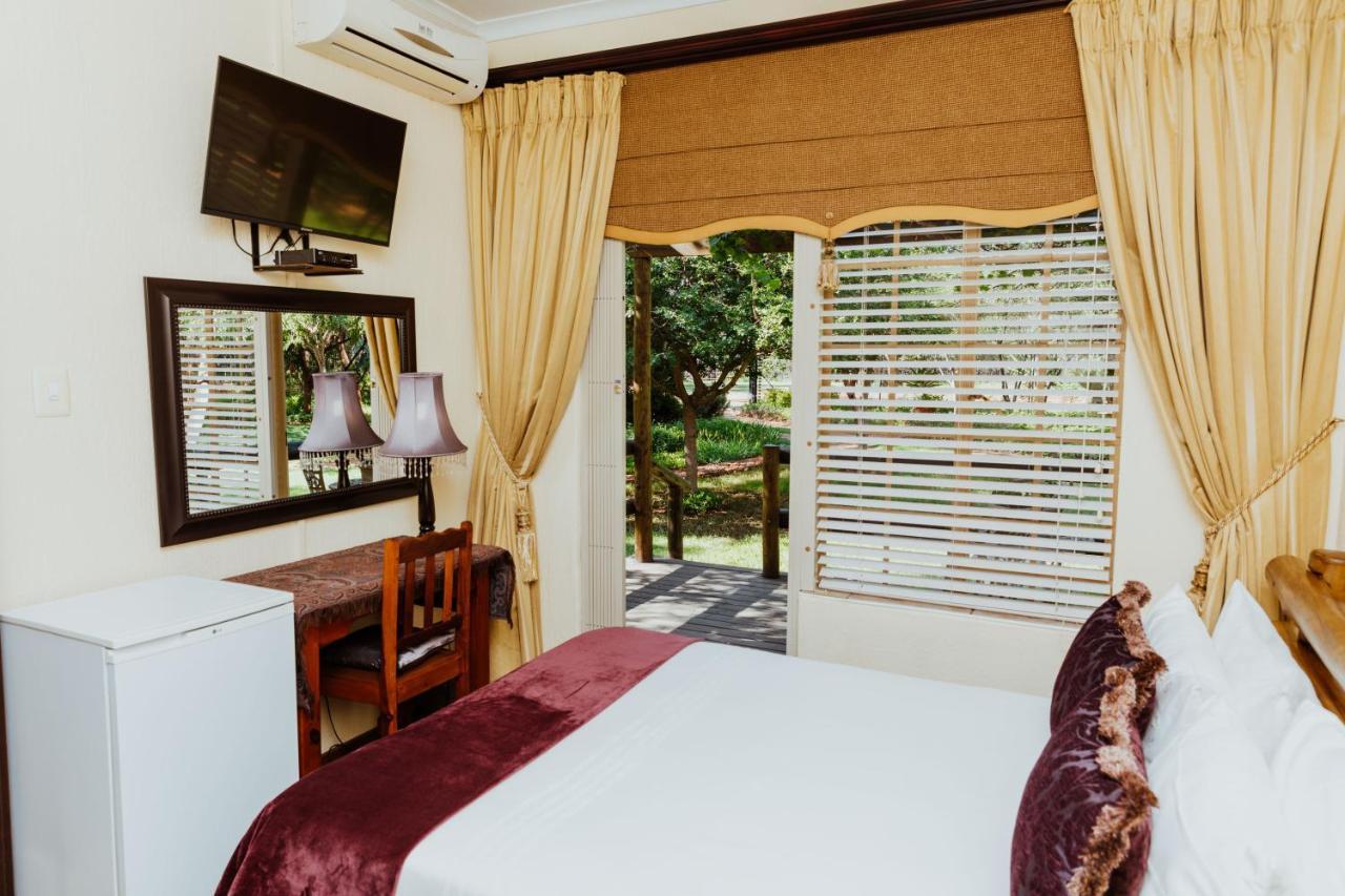 Boubou Bed And Breakfast Рюстенбург Экстерьер фото