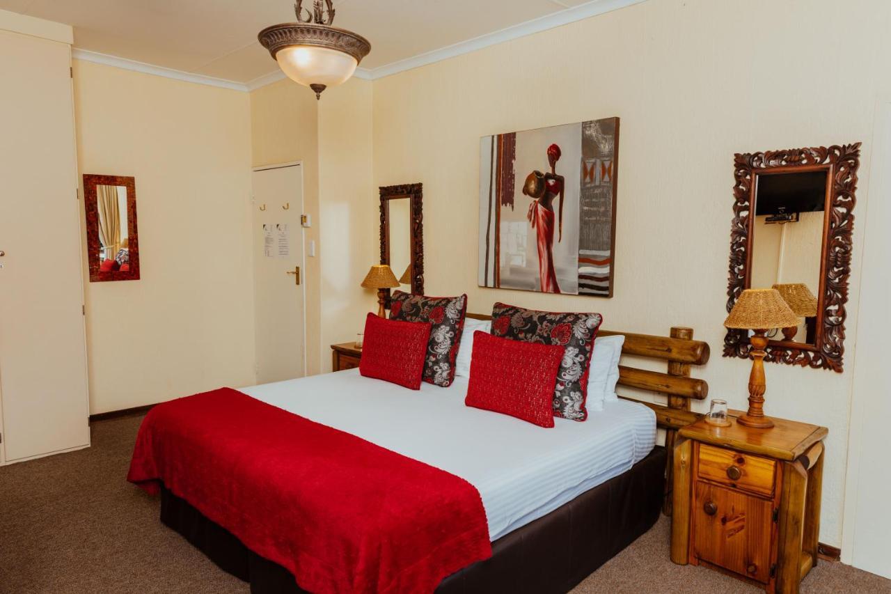 Boubou Bed And Breakfast Рюстенбург Экстерьер фото